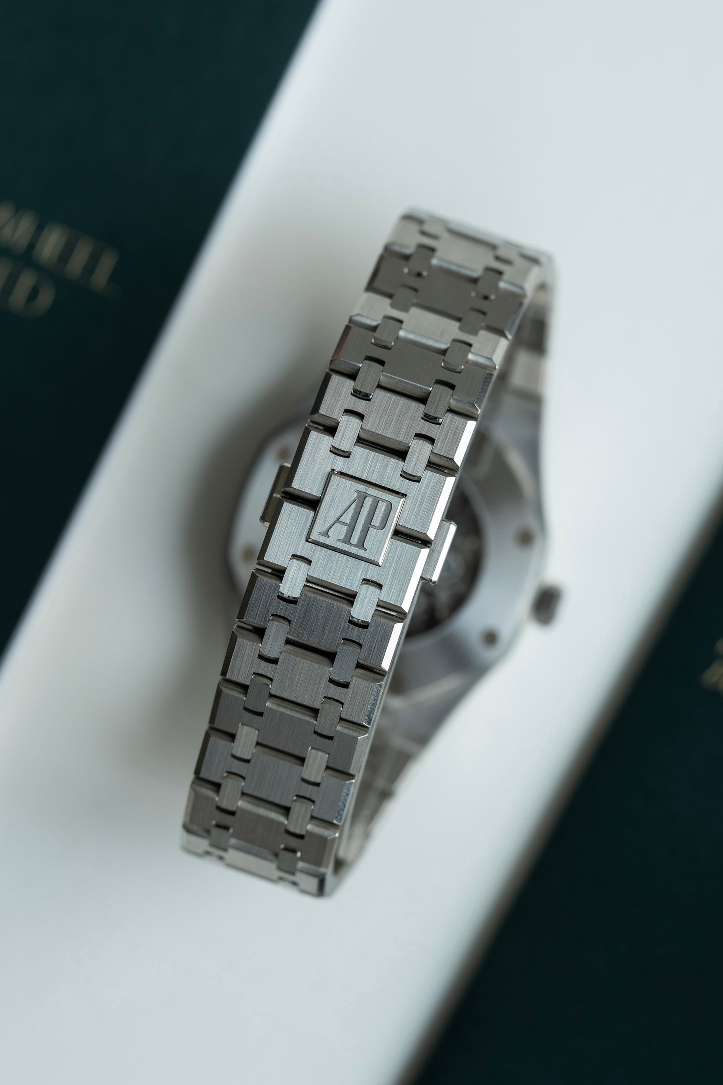 Audemars Piguet Royal Oak "A scheletrato a doppio bilanciere" ref.15407ST.00.1220ST.01