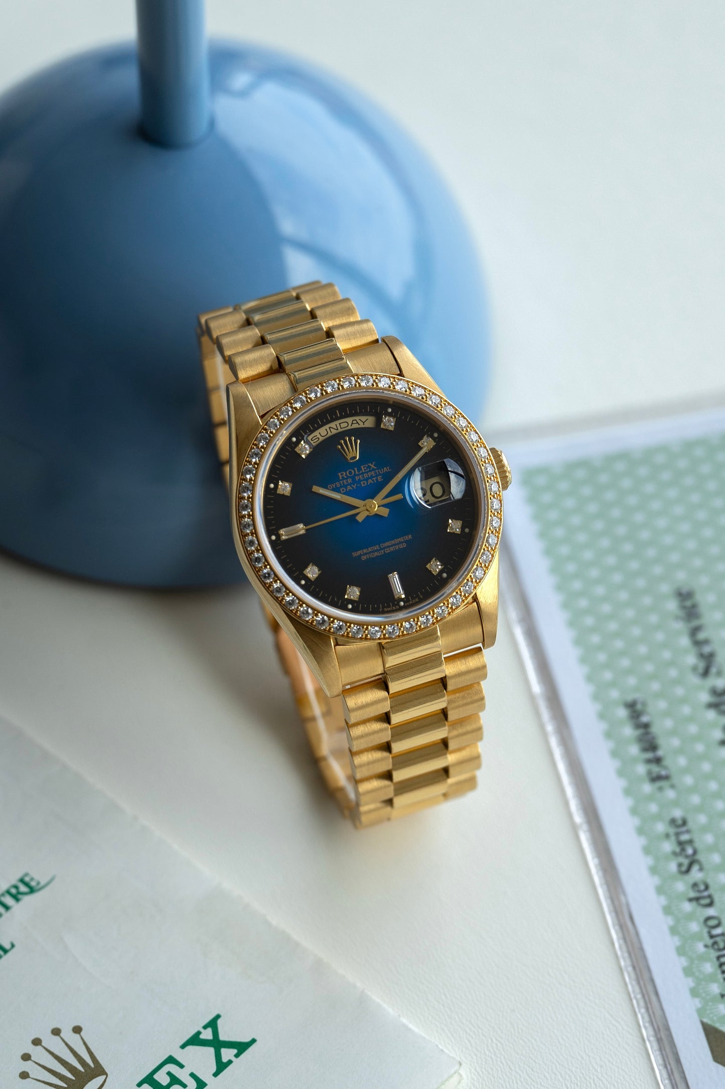 Rolex Oyster Perpetual Day-Date "Blauwe Degrade Diamant Wijzerplaat" ref.18238